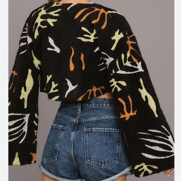 NWT Anthropologie Pilcro Embroidered Fleece Shrug One Size - Picture 5 of 6